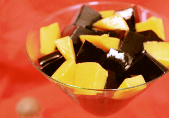 梧州龟苓膏十大功效,梧州龟苓膏古法