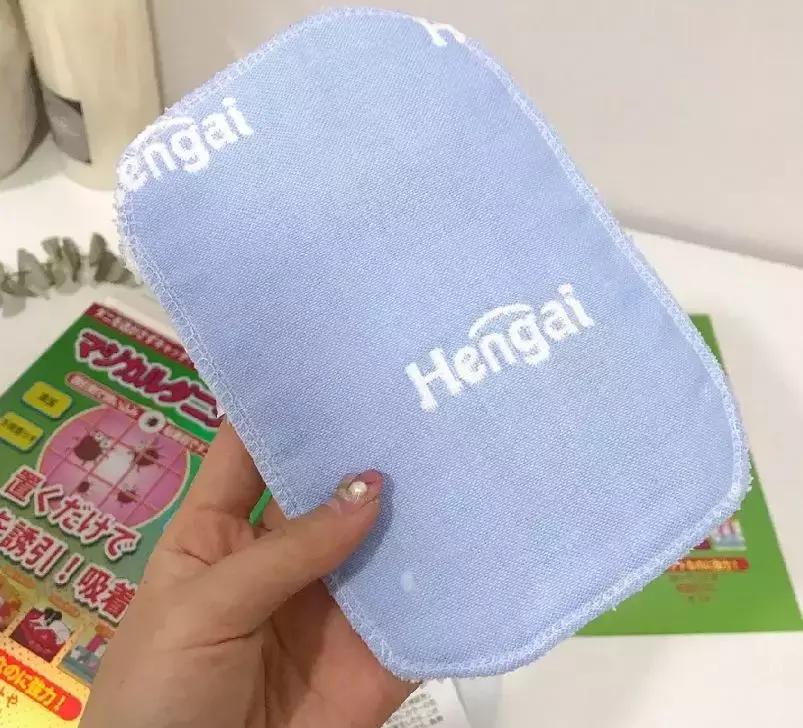 从床上吸出来的白色粉末是螨虫吗,生活窍门床单上的螨虫放大1000倍