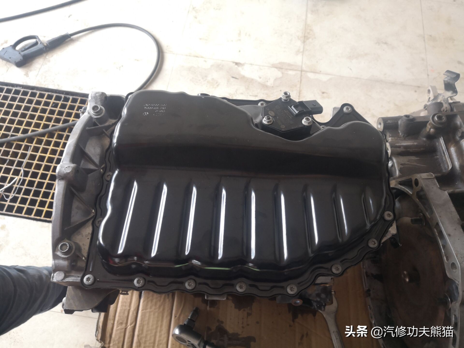 大众途观发动机烧机油维修多少钱,2010款大众途观严重烧机油