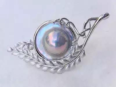 流水的“七色战队”,铁打的珍珠胸针