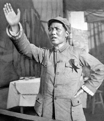 1930年，国民*党**中将被我军俘获，看到毛*东泽**大喊：润之，放我生路