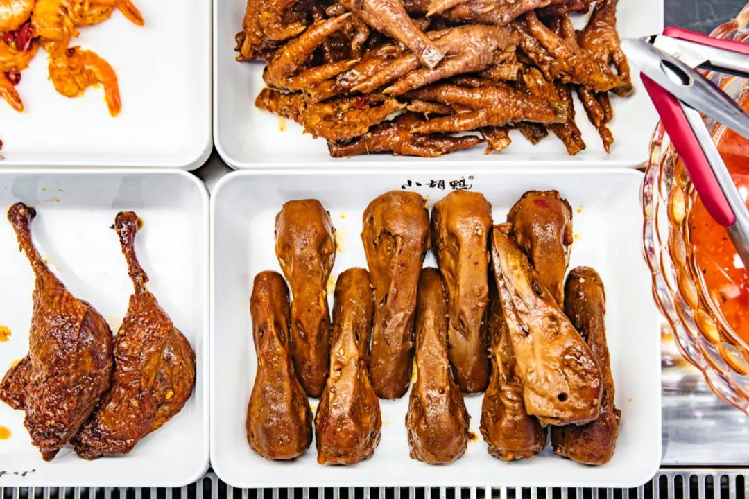 长江边好吃的地方,长江流域最好吃的城市