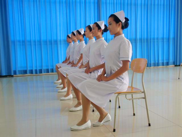 初中毕业有哪些技校,上海初中毕业上技校