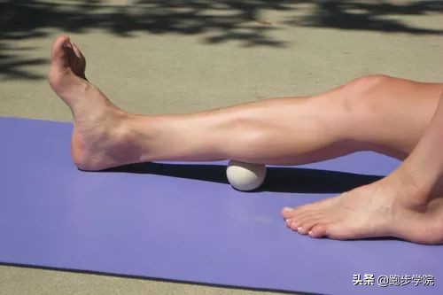 跑步怎样预防跟腱炎,预防跟腱炎最好的方法