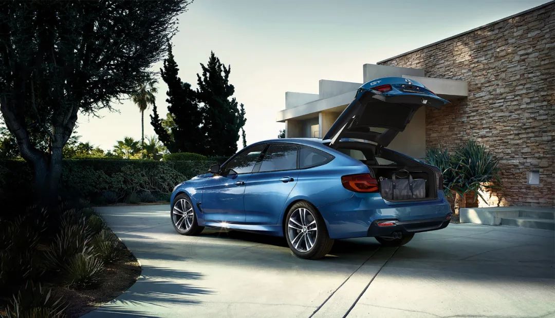 宝马爆款2022新款高端,宝马重磅