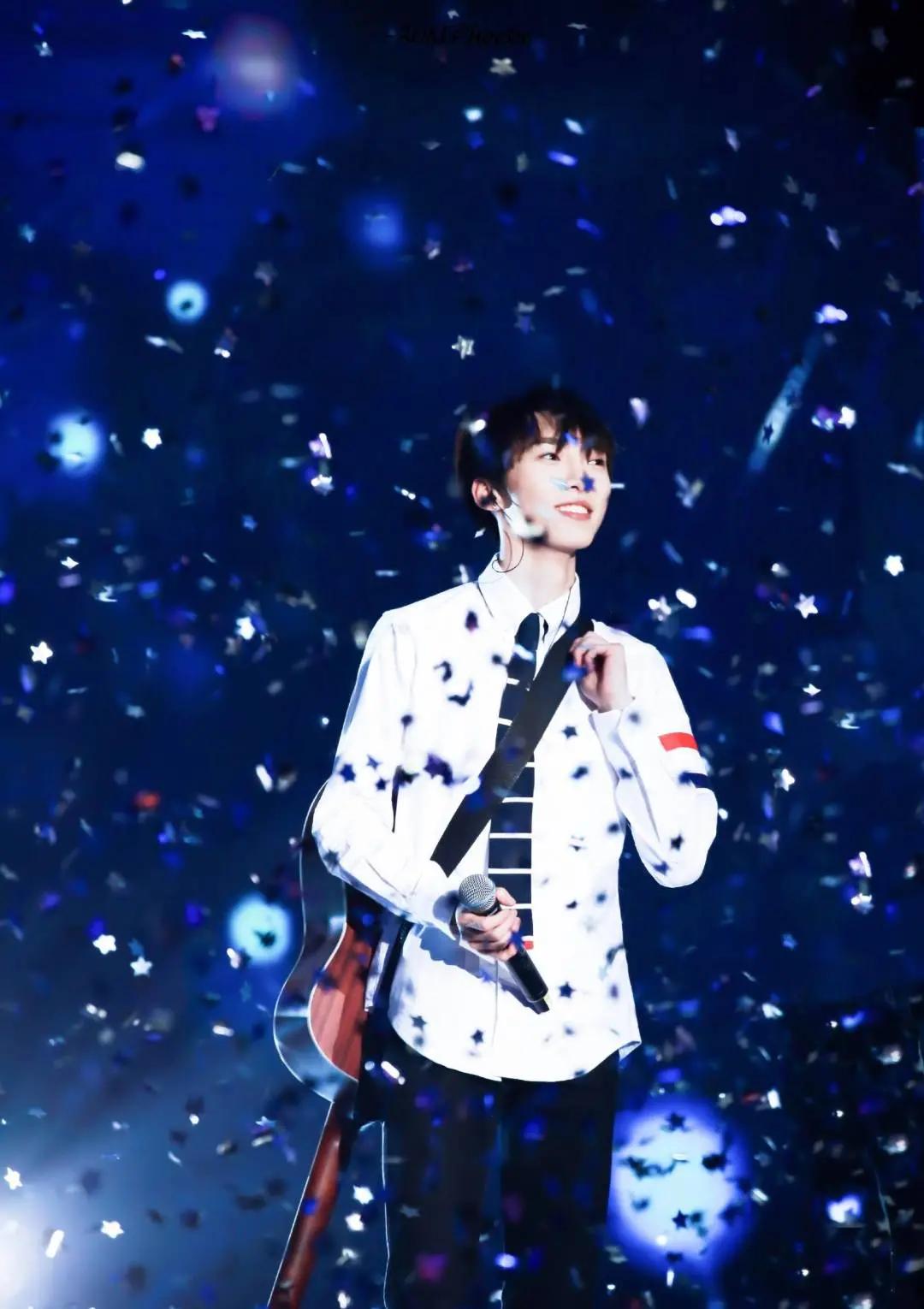 永远臣服于少年的意气风发,永远屈服于少年意气