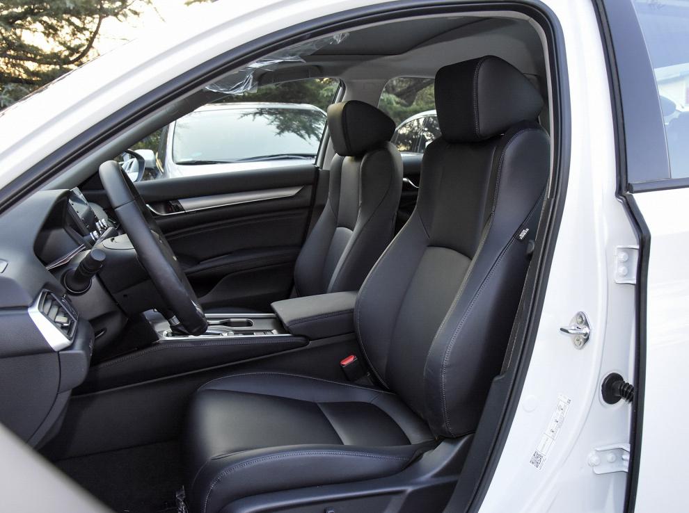 天籁2.0自吸和雅阁1.5t选哪个好,开习惯了自吸车