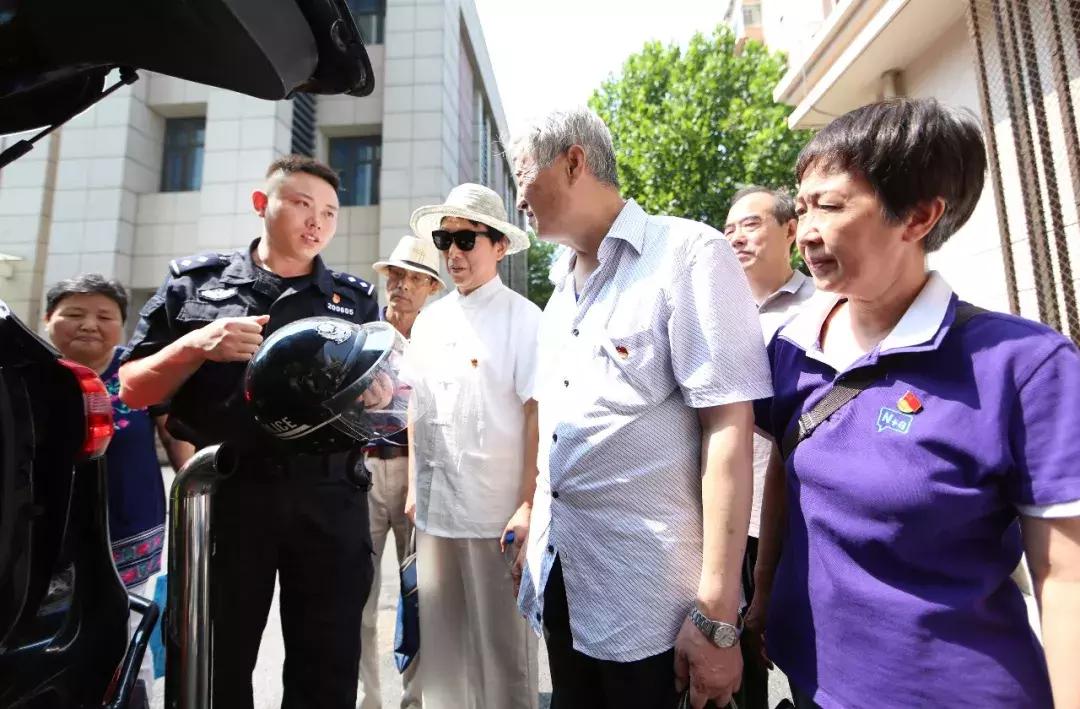 不忘初心牢记使命主题教育五峰铺,社区不忘初心牢记使命主题教育