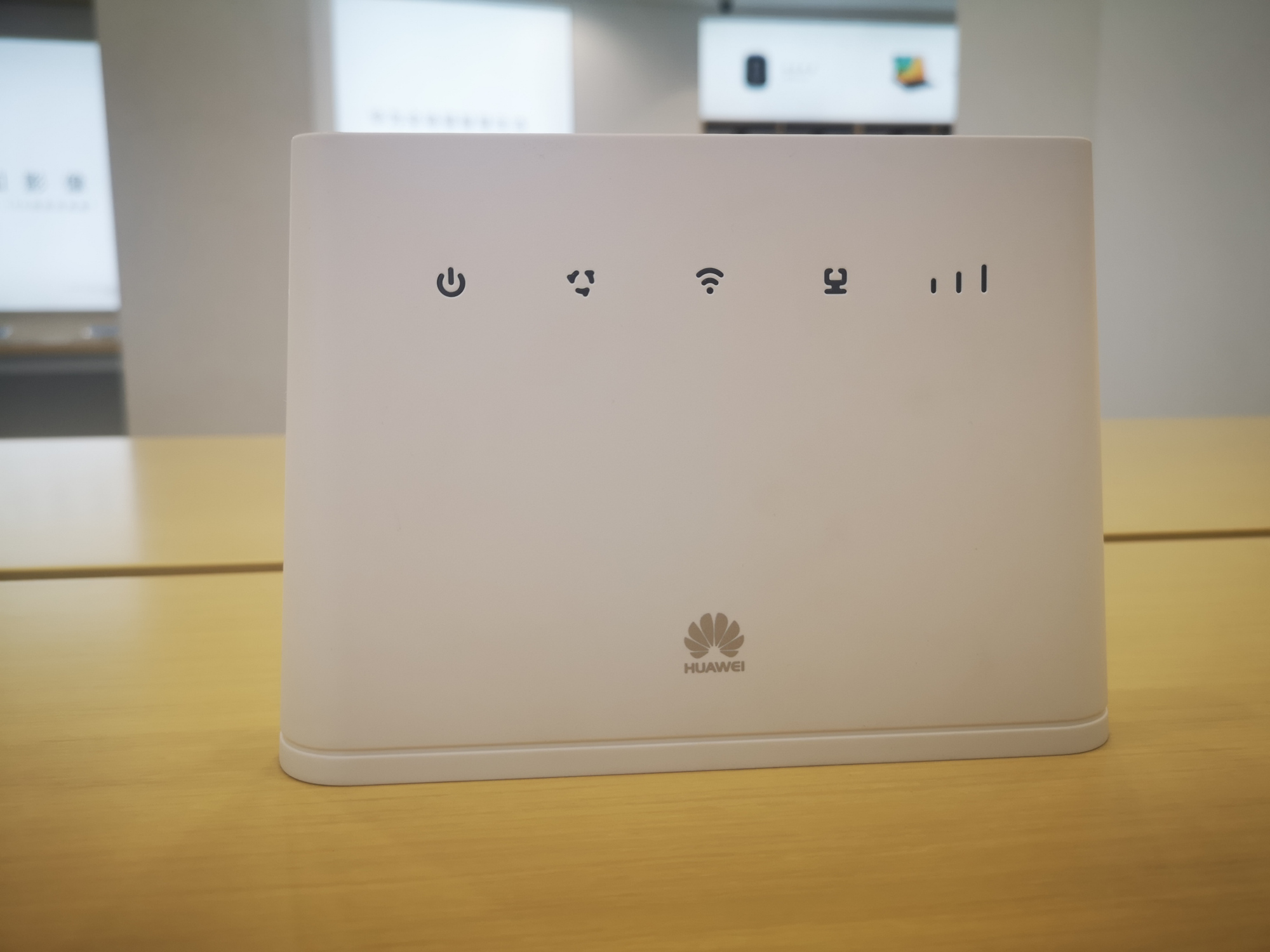 不用拉网线的无线wifi路由器实测,不需要wifi功能的华为路由器