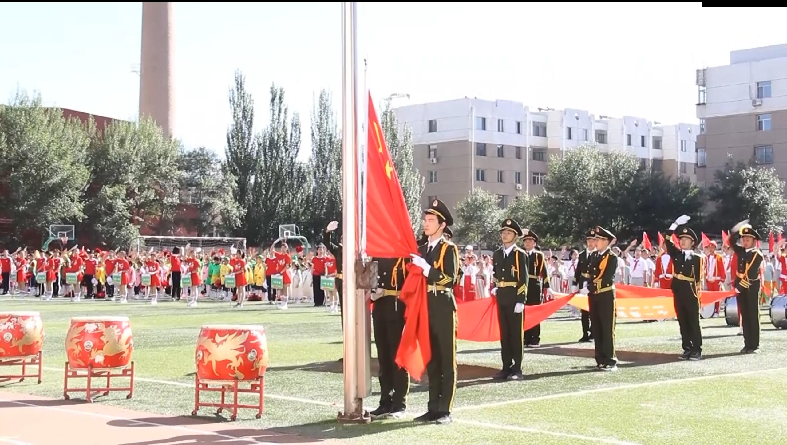 童心向党主题运动会入场,童心向党校运会开幕式