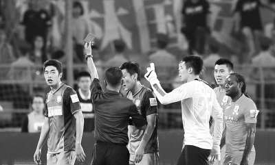 京鲁大战中超史,京鲁大战鲁能国安中场