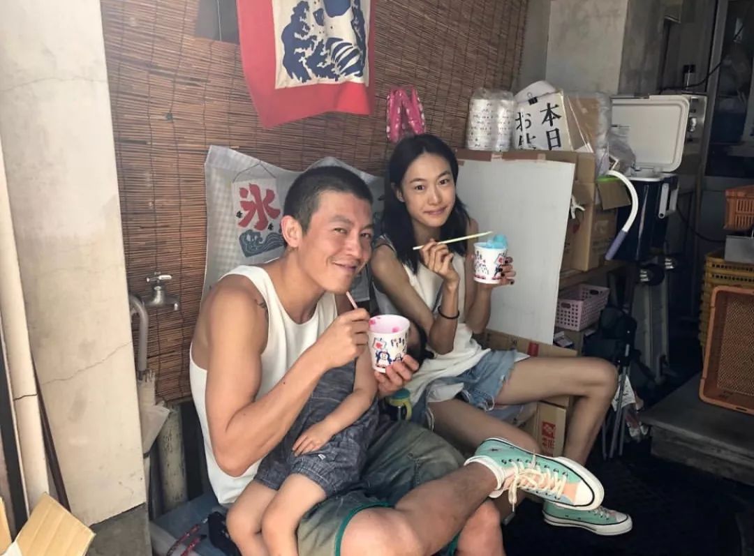 陈冠希nike玫瑰金丝绸,陈冠希丝绸系列玫瑰金