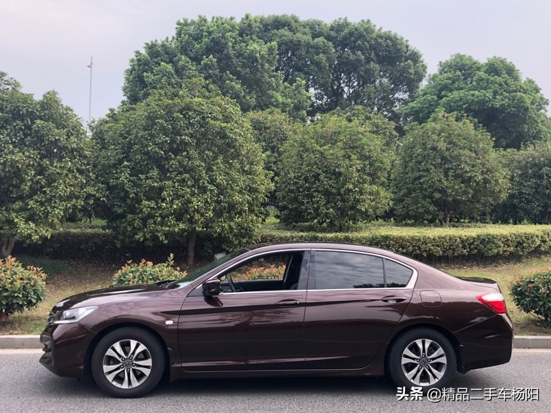 本田雅阁2014款2.0lx舒适版动力,本田雅阁2016款2.0l舒适版