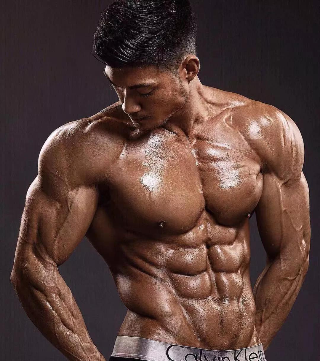 WillS课堂|想练出腹肌，你需要了解的知识！