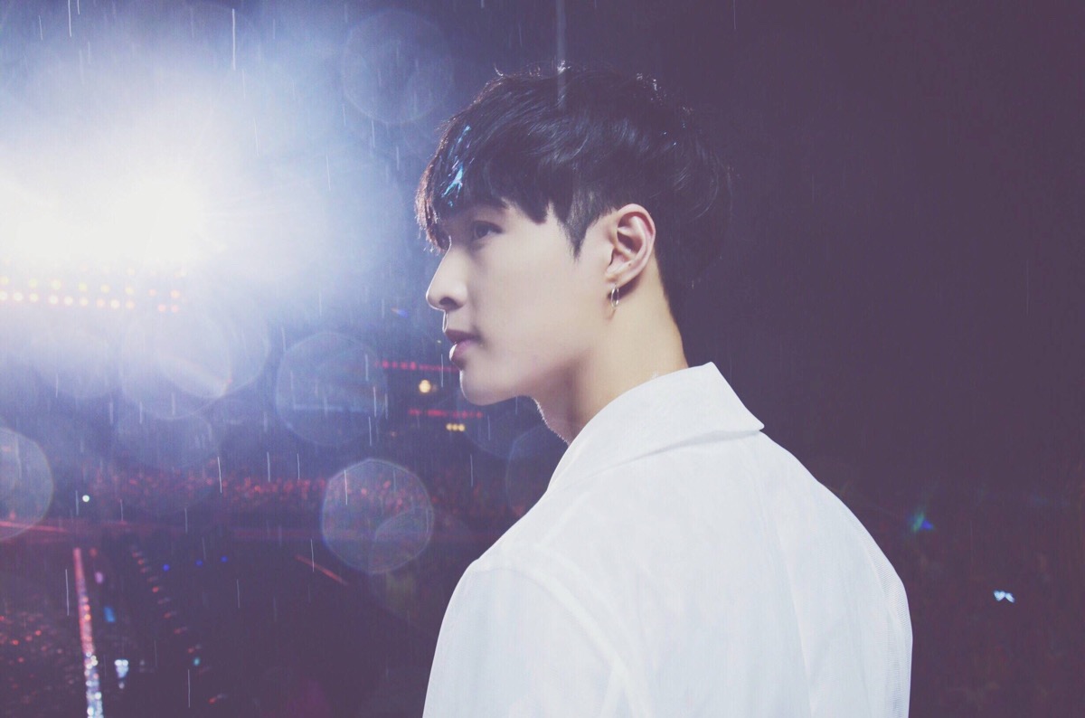 从练习生到当红全能明星：越努力越幸运，浅谈张艺兴的奋斗之路