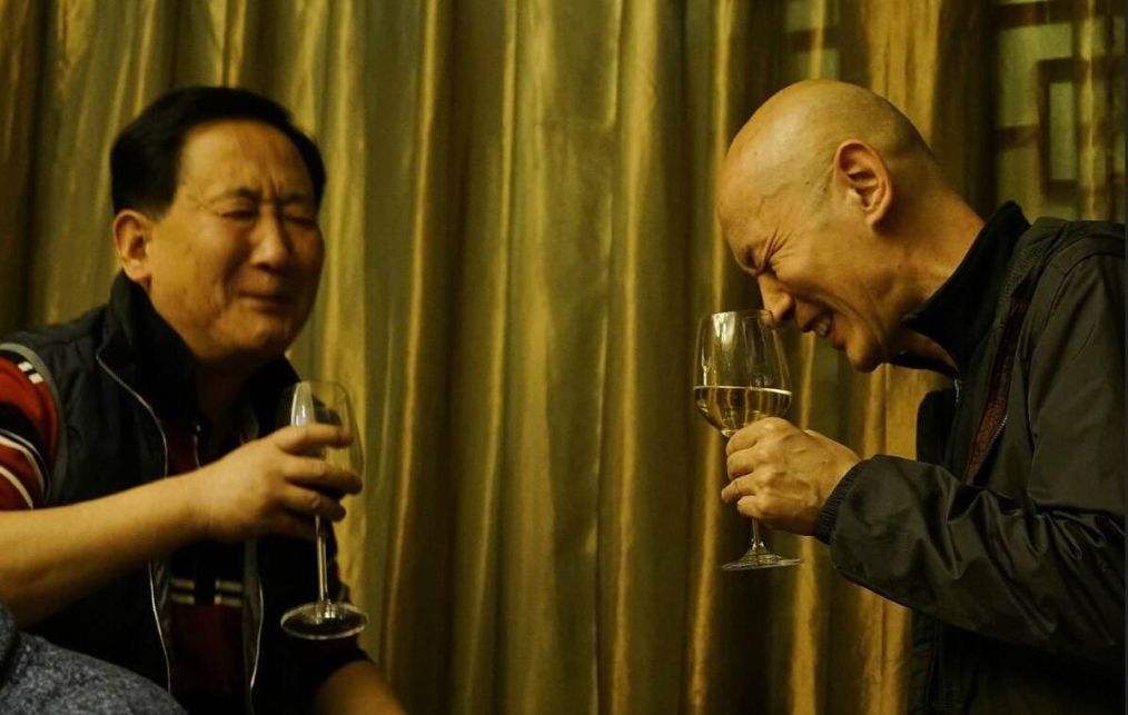 陈佩斯被怼完整版,陈佩斯怼梁天视频