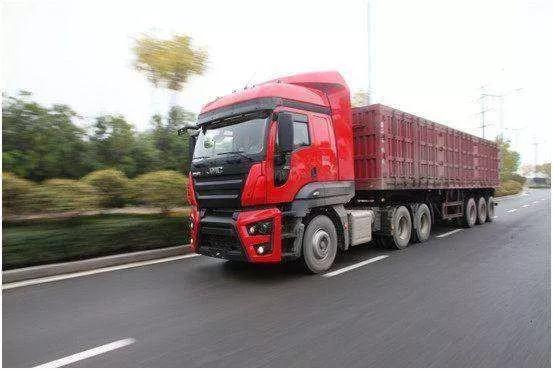 珠海法院走私冻品案例判决,广东珠海900吨走私冻品案