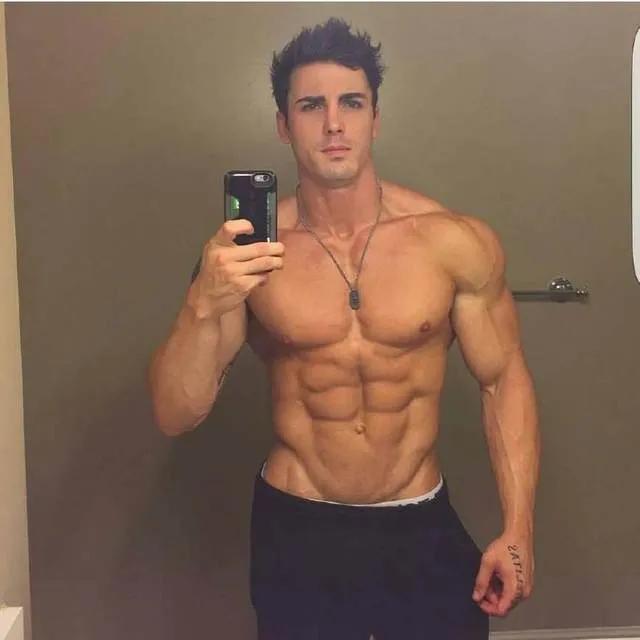 王嘉尔同款人鱼线,王嘉尔舞台人鱼线