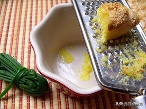 蒸葱油鸡的葱油正宗做法,冷菜广式葱油鸡正宗做法