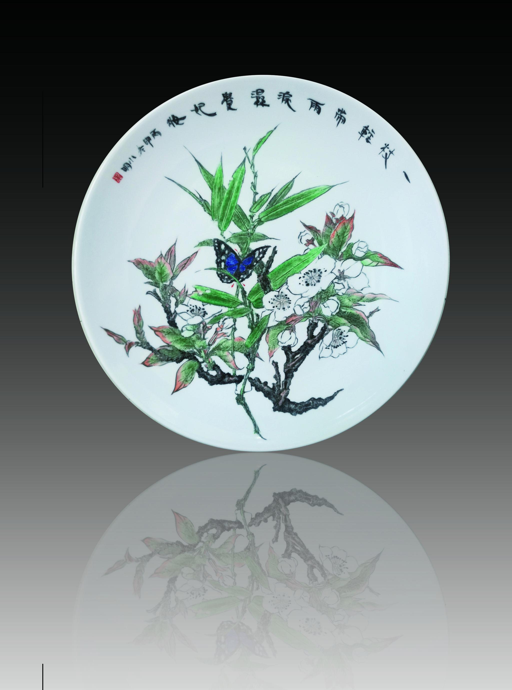 书法公益显身手——记吉安市青年书法家协会主席朱小明同志