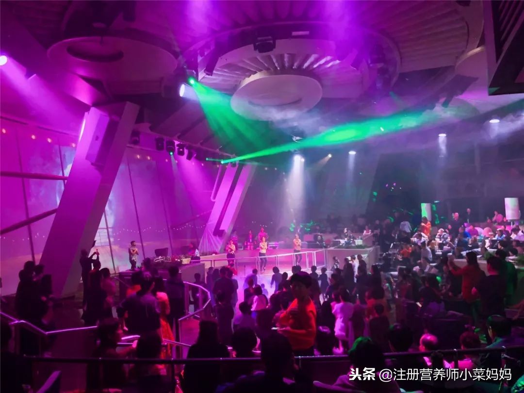 邮轮出国游量子号攻略,皇家加勒比游轮量子号游记