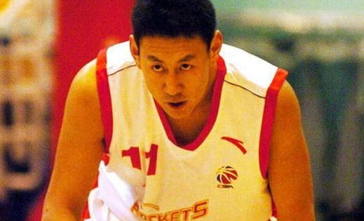 李楠教练简历,男篮主教练李楠简介视频