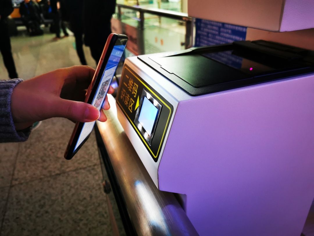 徐州东站高铁怎么换票,徐州东站站内能改签吗