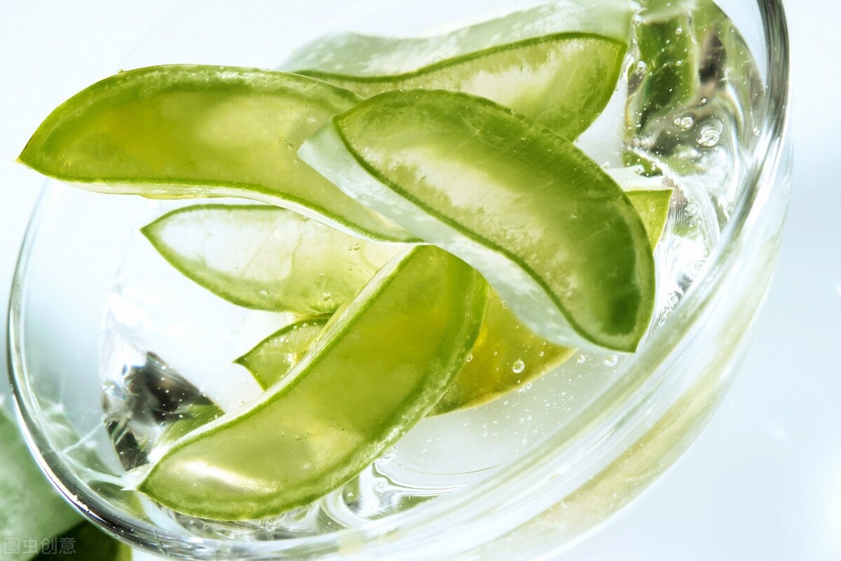 上官氏火山泥清透保湿护肤成分,高科技的护肤成分是哪个沐浴露