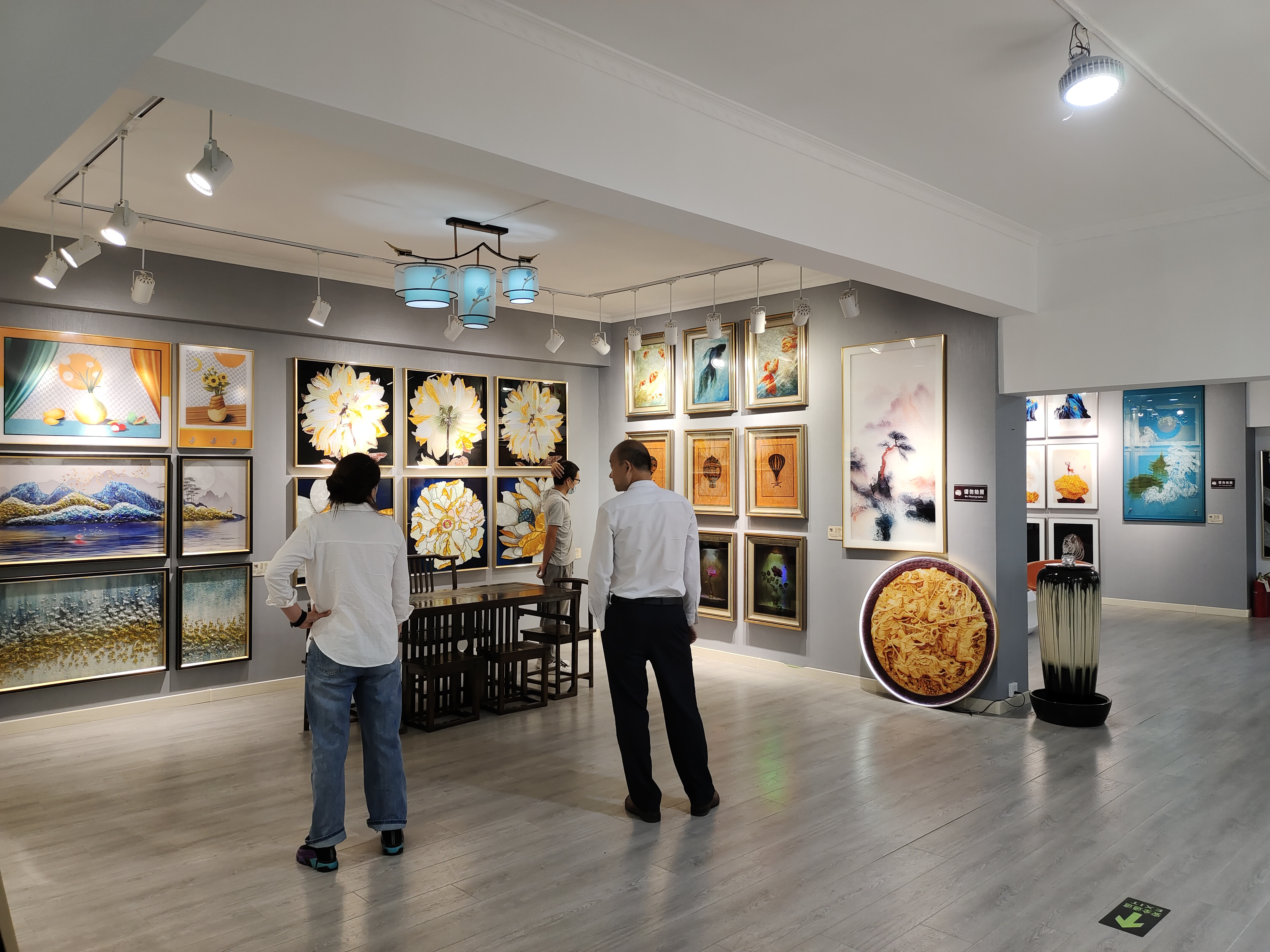 晶瓷装饰画实体店前景,做晶瓷画需要投资多少钱