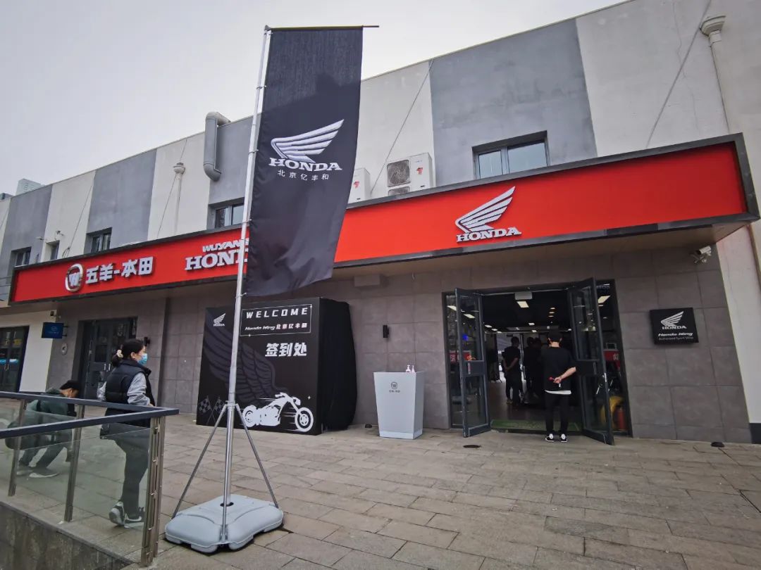 本田踏板车nss300和nss350,本田nss350和光阳s350哪个好