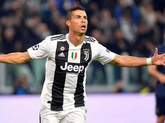 央视名嘴道歉上热搜，嘲讽C罗不配与球王比肩，被网友骂到关评论