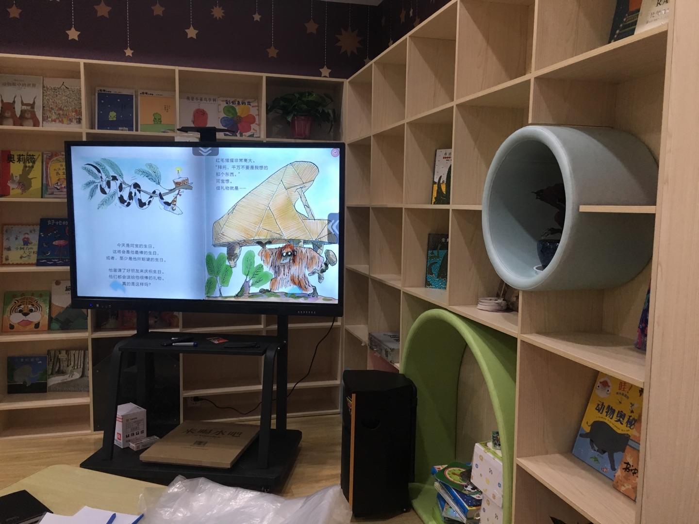 浅谈液晶广告机未来趋势和特点,液晶广告机