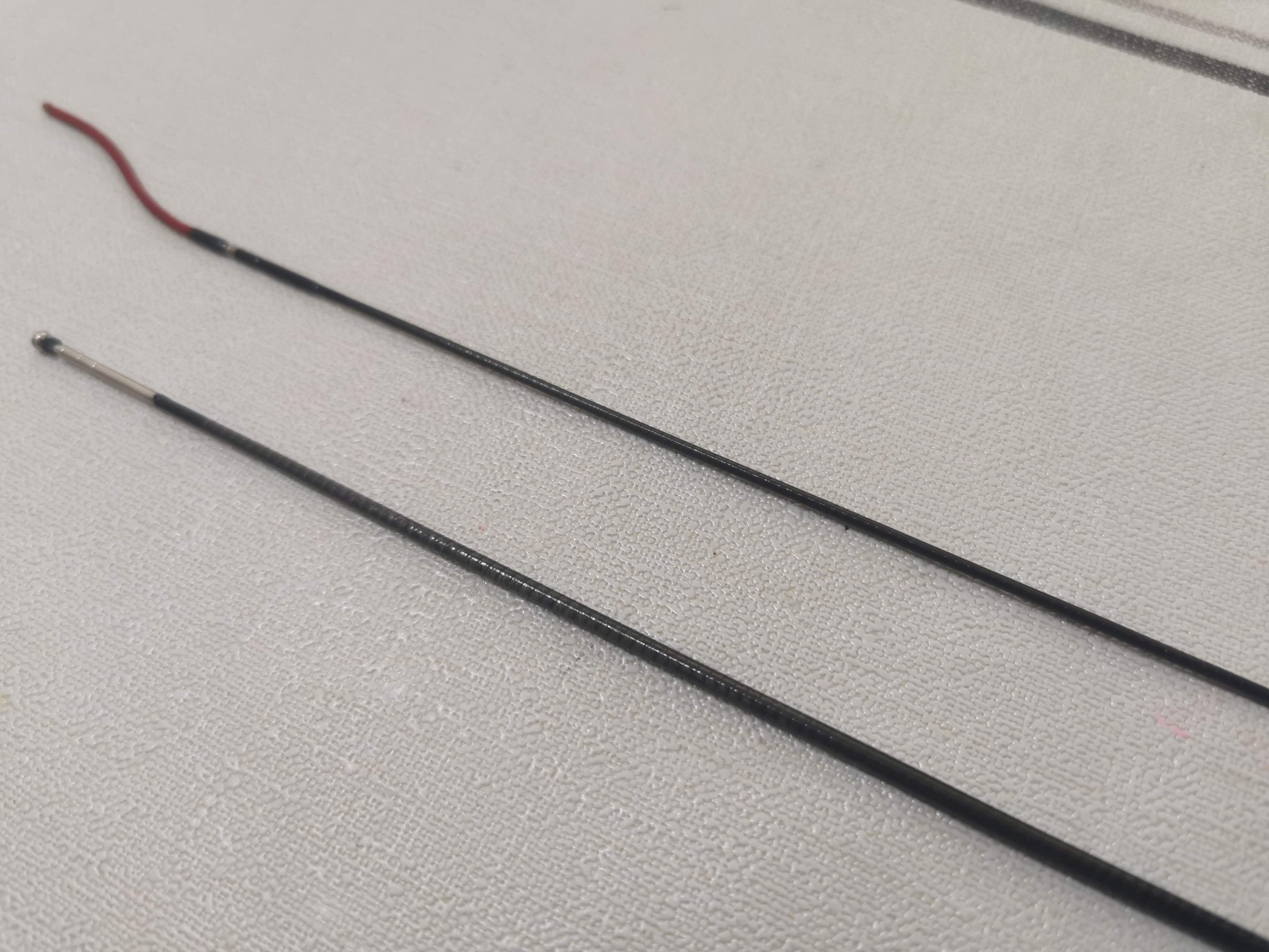 竿稍实心尾和空心尾的区别,软尾和硬尾竿的区别