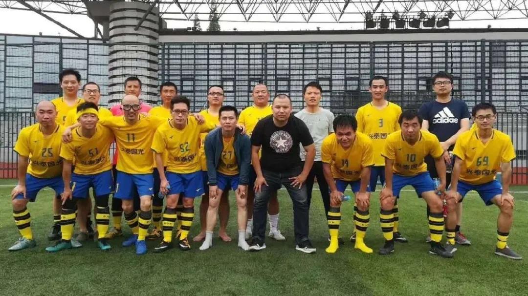 激情燃烧的球赛,激情足球比赛复盘