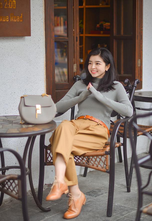 打底衫穿对了有多时髦?关于针织衫的详细解析,好看又百搭