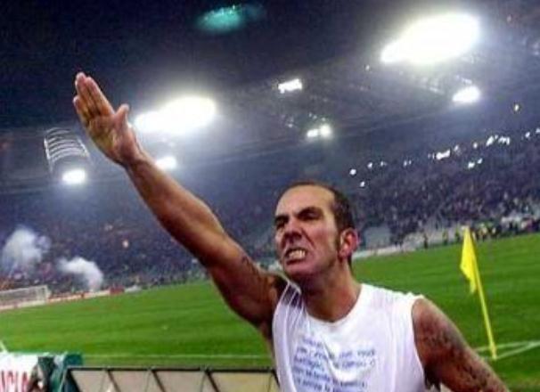 迪卡尼奥放弃射门后判了点球,迪卡尼奥放弃射门被罚红牌