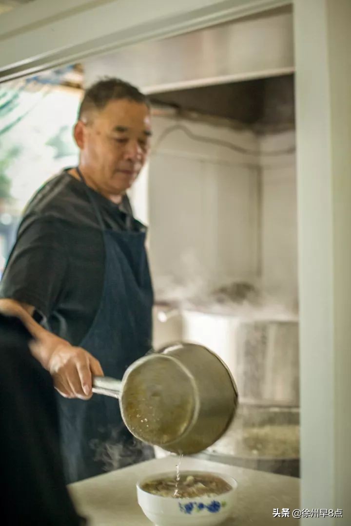 西贝为什么会跟风海底捞涨价,西贝海底捞10元店