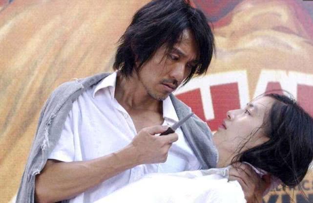 周星驰签约10年却只拍了两部戏,和周星驰合作过的31位明星现状