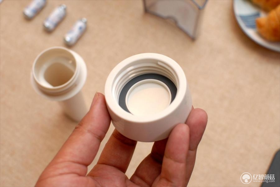 自制苏打气泡水免气泡机,自制气泡果汁