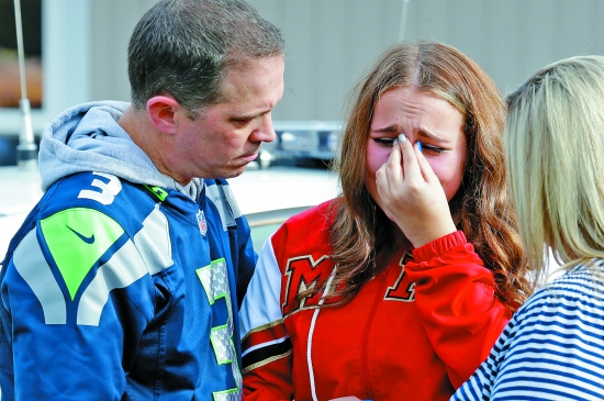 缇庡浗鑻︿笉鍫█,缇庡浗闆笂鍔犻湝
