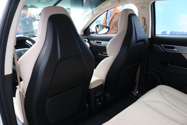 小鹏汽车G3试驾,小鹏g3与特斯拉