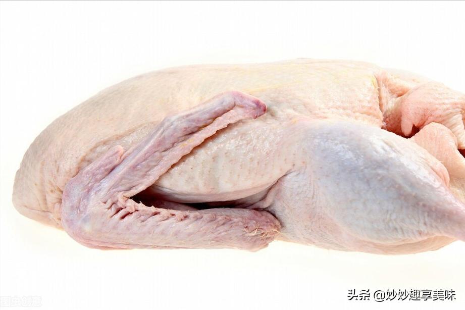 鸭肉怎么处理最好吃,买的鸭肉要不要过水