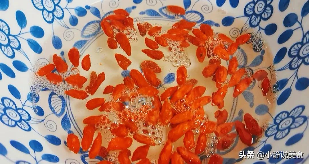 入秋后多喝枸杞茶,枸杞加鸡蛋的方法