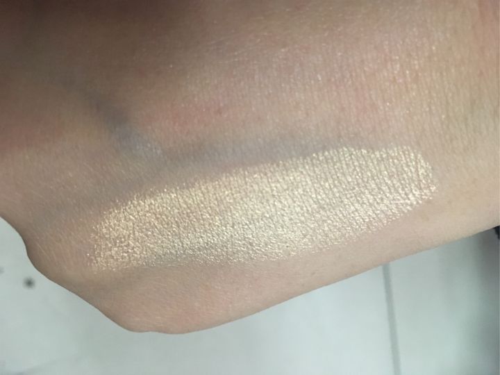 值得买的便宜大牌彩妆推荐,好用实惠小品牌的彩妆推荐