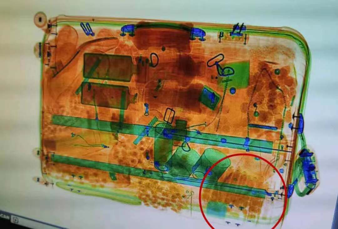 一下飞机行李就被打封条上锁?国内海关新操作:严查这类行李
