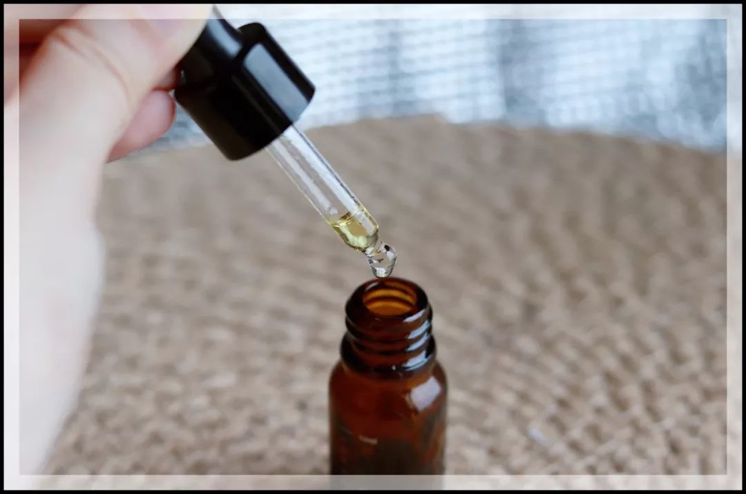 精油入门必备护肤品,平价单方精油推荐面部