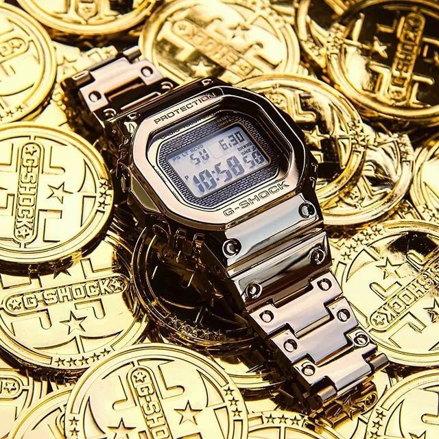 卡西欧劳力士绿鬼联名小金块,卡西欧小金块9dr和9prt有什么区别