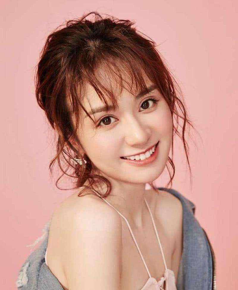 女人必知道的护肤品牌子,赫莲娜哪一款面霜适合大油皮