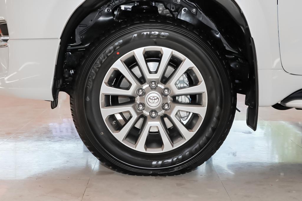 05硬派越野车普拉多2700,越野能力最强的普拉多版本