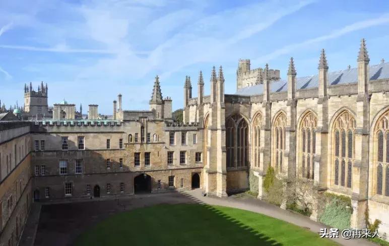 真正的霍格沃茨在牛津大学,霍格沃茨学校原型牛津大学